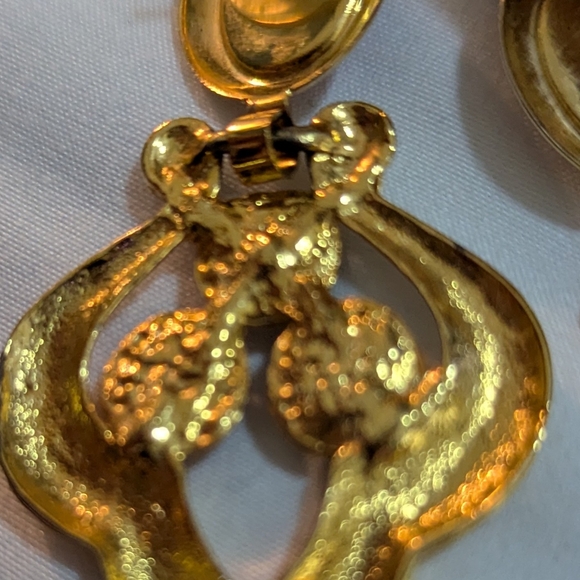 Vtg Gold Tone Gripoix Cabochon Drop Earrings purple green blue Red Colorful 80s - Picture 8 of 8